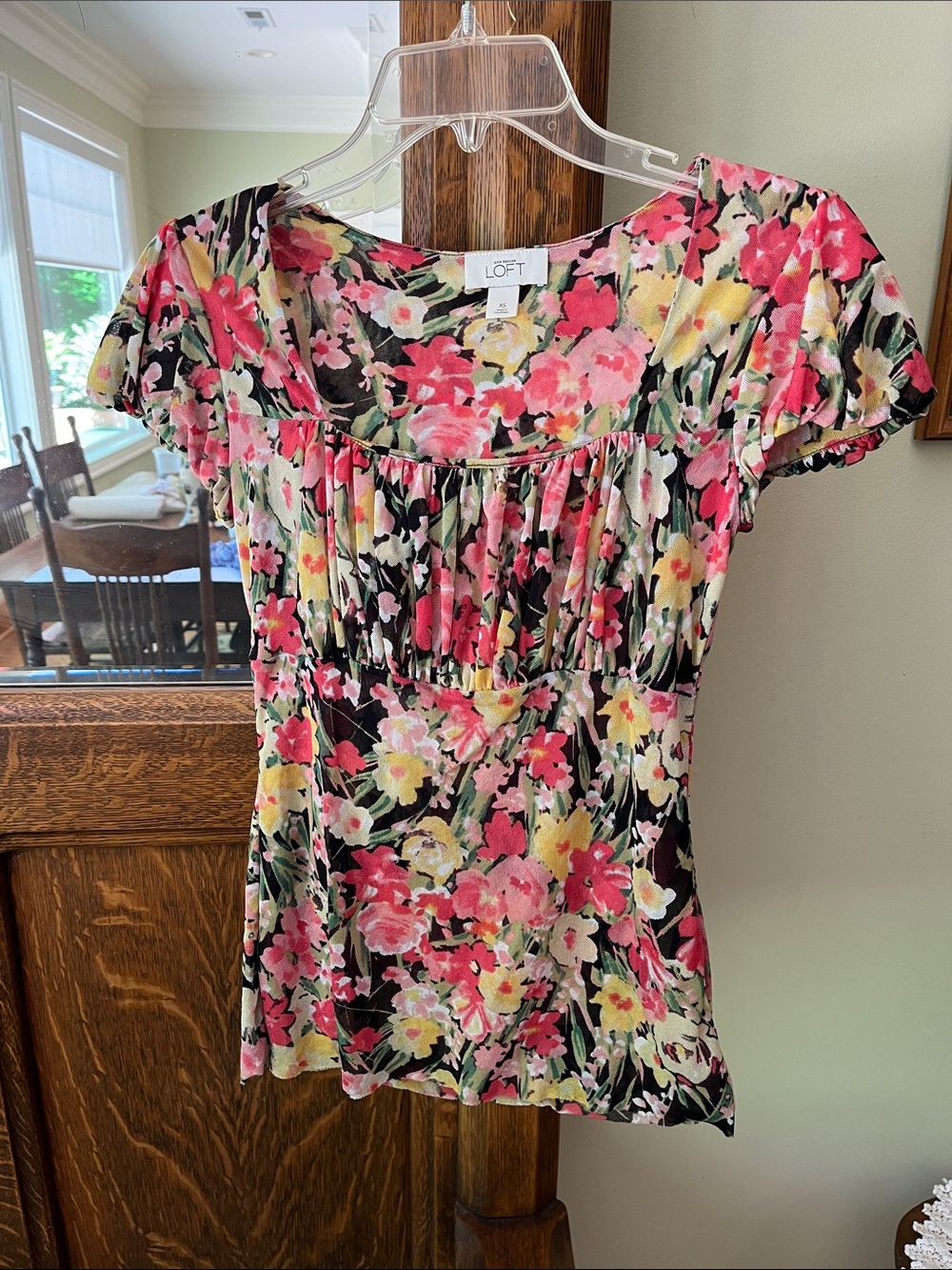 LOFT Black Floral Short-Sleeve Gathered Bust Top